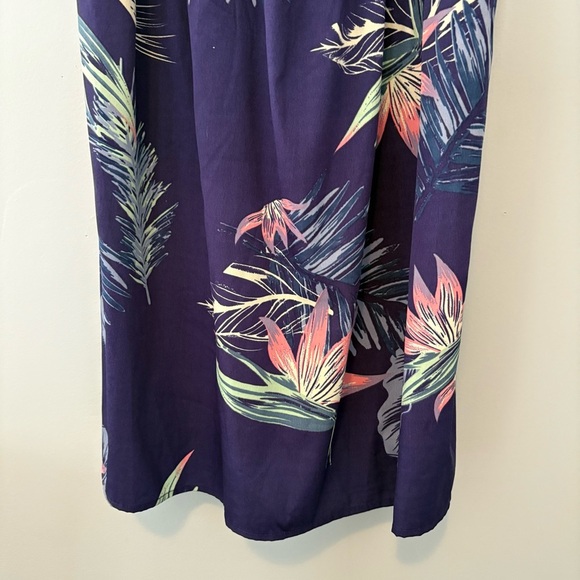 Roxy Tropical Floral Dress Purple XL – Smocked Back, Pleated Front, Zip Detail - Picture 5 of 12